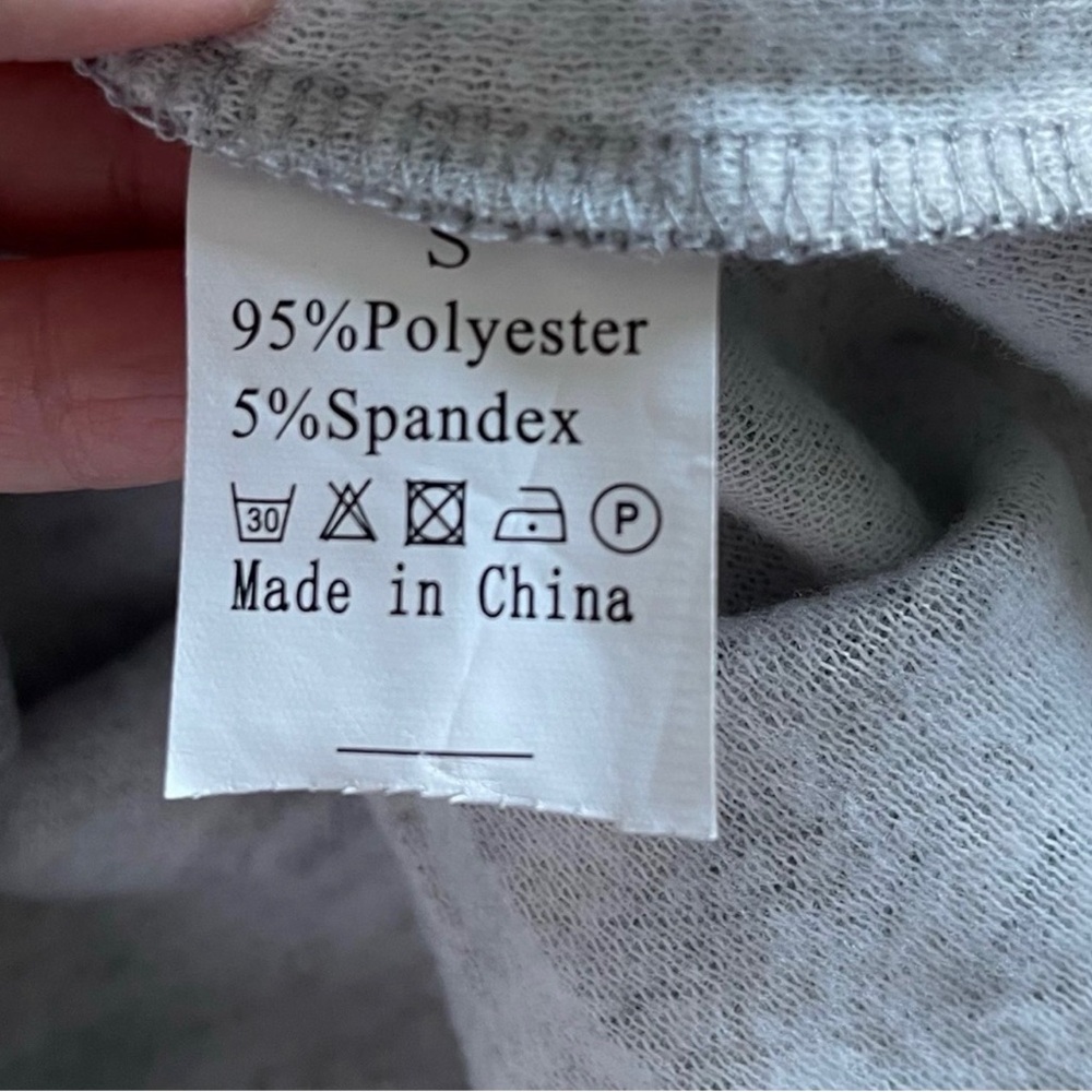 Gray Hoodie With Multicolor Patterned Sleeves E-6 - image 4